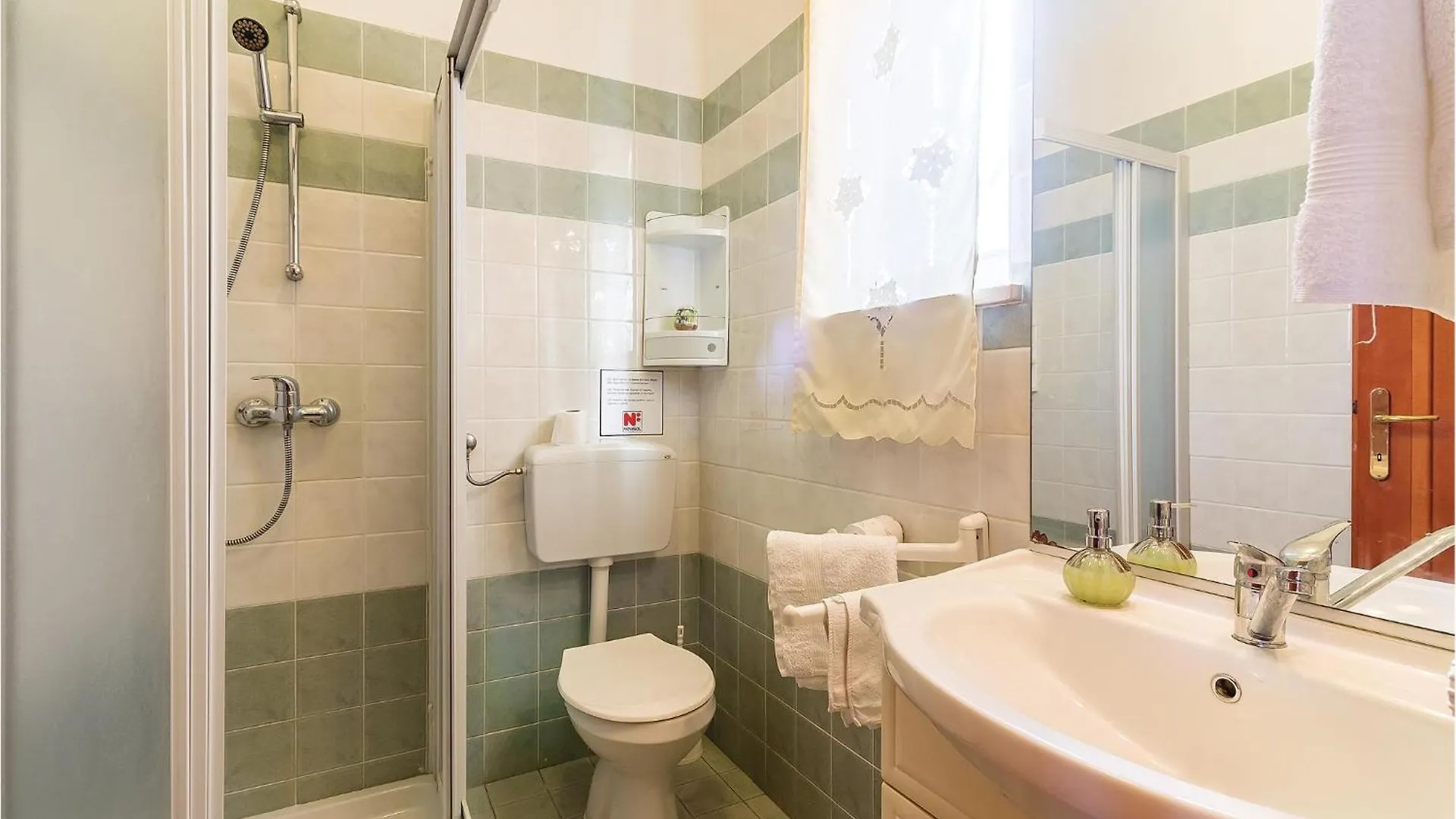 Awesome Home In Pula With Outdoor Swimming Pool 0*,