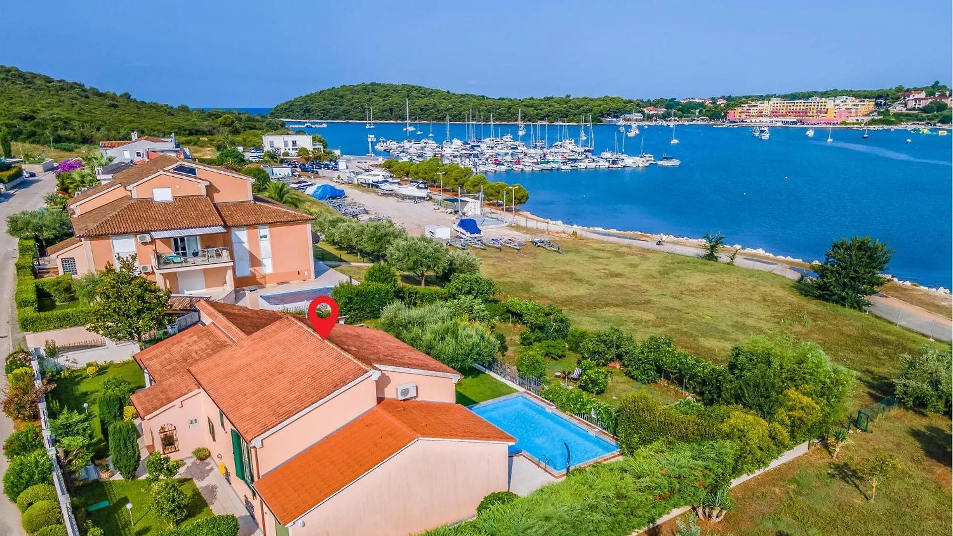 Awesome Home In Pula With Outdoor Swimming Pool